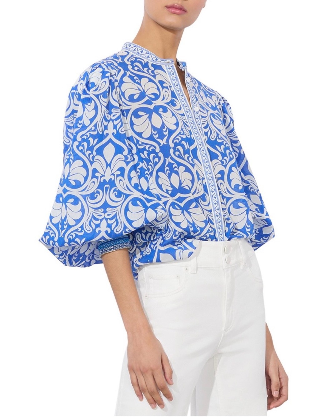 Alice + Olivia Blue and White Floral-Print Balloon Sleeve Blouse - Picture 3 of 8
